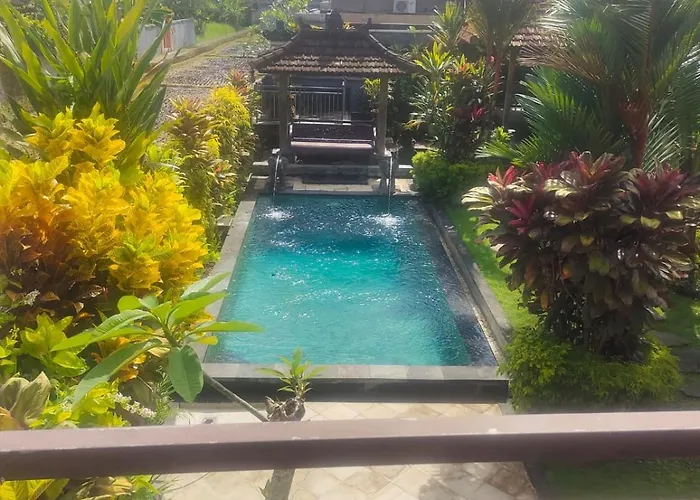 Rumah Pakir 2 *